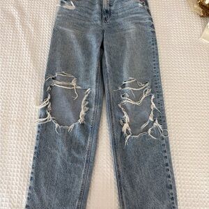 American Eagle Outfitters Distressed Blue Jeans